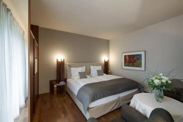 호텔 Mignon Meran Park & Spa