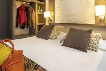 Unahotels Ala Venezia Adults 16