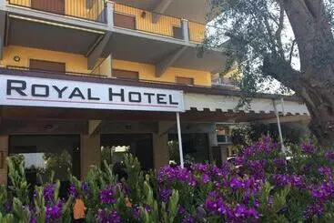 فندق Royal