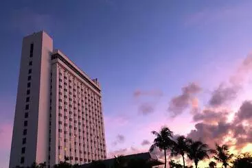 Doubletree By Hilton Hotel Naha Shuri Castle