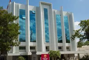 Clarion Hotel President