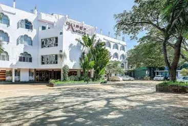 Hotel Maya S Kings Kourt