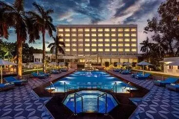 בית מלון כפרי Tajview Agra Ihcl Seleqtions