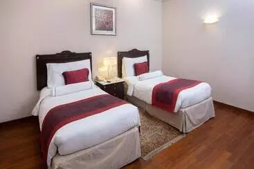 هتل The Claridges New Delhi