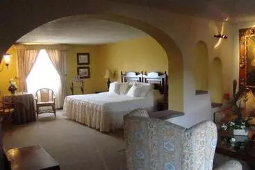 فندق Mansion Del Cupatitzio