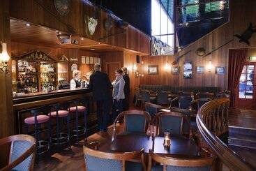 Hotell Bårdshaug Herregård