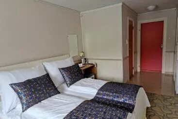 Hotel Olden Fjord