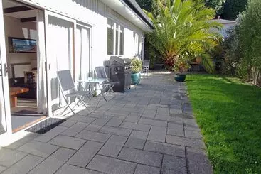 George Street Motel Apartments