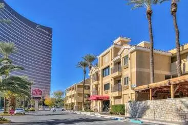 호텔 The Rita Suites