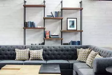 Freepoint Hotel Cambridge, Tapestry Collection By Hilton