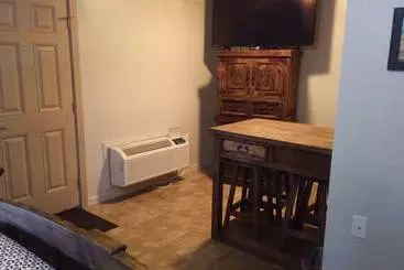 فندق B.a.s.i.c. Lodgings