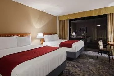 בית מלון כפרי Best Western Plus Bayside Inn