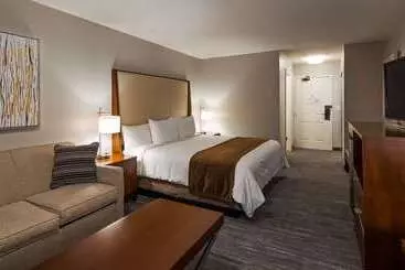 Отель Best Western Plus Cottontree Inn