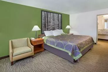 בית מלון כפרי Super 8 By Wyndham Cave City