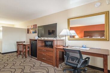 Отель Best Western Roseville Inn