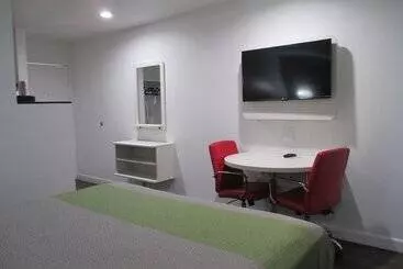 فندق Claremont Lodge