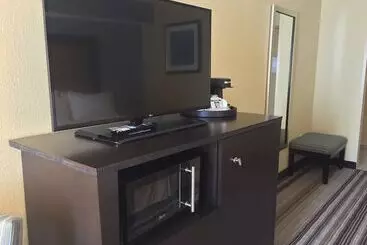 בית מלון כפרי Holiday Inn Express Chicago Nw   Arlington Heights, An Ihg