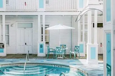 Hotel Amsterdam's Curry Mansion Inn
