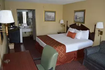 Otel Days Inn By Wyndham Lafayette/university