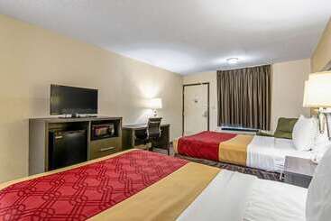 فندق Econo Lodge Inn & Suites Matthews   Charlotte
