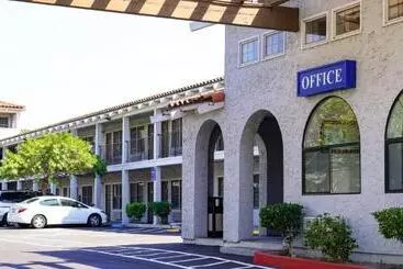 Отель Rodeway Inn Milpitas Near Great Mall