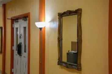 Отель Homeplace Inn