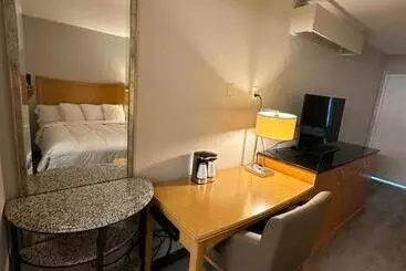 בית מלון כפרי Lanett Inn