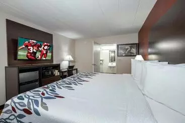 Отель Red Roof Inn Freehold