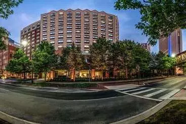 בית מלון כפרי Sonesta Columbus Downtown