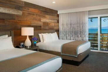 בית מלון כפרי Azure