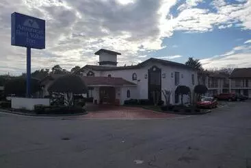 فندق Relax Inn West Medical Center