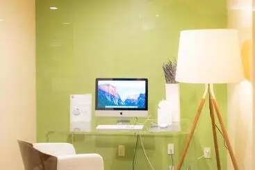 בית מלון כפרי Oakland Airport Executive