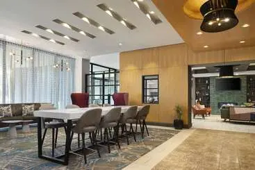 ホテル Doubletree By Hilton Hartford Downtown