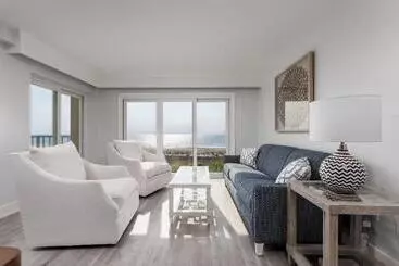 Hotel Princess Royale Oceanfront Resort