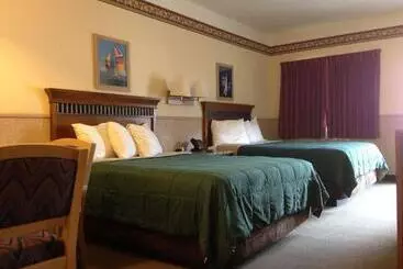 فندق على الطريق Silver Spruce Inn