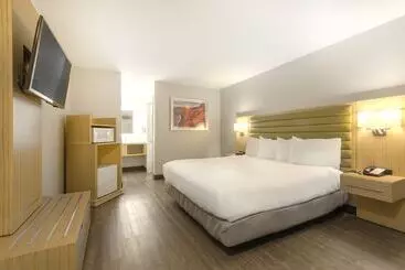 فندق Greentree Inn Flagstaff