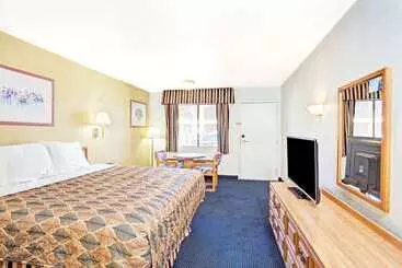 ホテル Travelodge By Wyndham Banning Casino And Outlet Mall