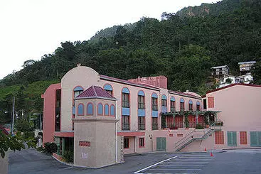 Hotel Chaconia