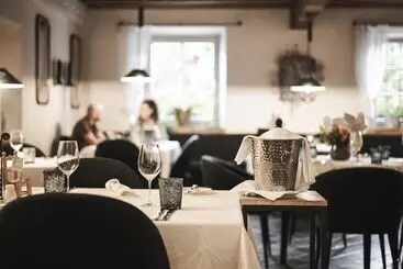 酒店 Strasserwirt   Ansitz Zu Tirol