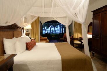 리조트 Harbour Village Beach Club