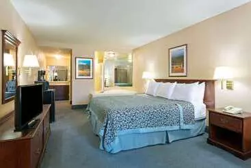 호텔 Days Inn By Wyndham Fontana / Rialto