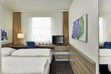 H+ Hotel Frankfurt Airport West