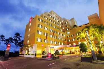 هتل Ibis Yogyakarta Malioboro