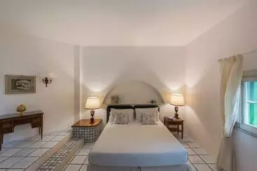 هتل Masseria Il Melograno