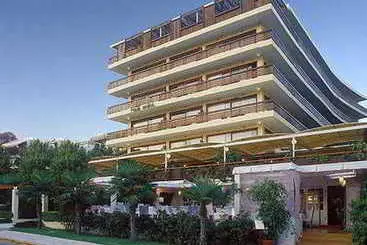 Hotel Plaza Vouliagmeni