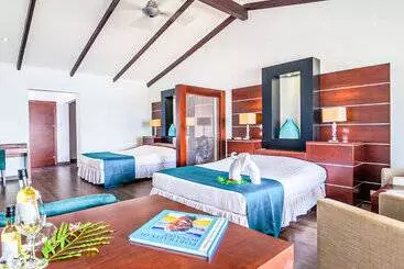 Van Der Valk Plaza Beach & Dive Resort Bonaire