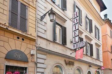 בית מלון כפרי White