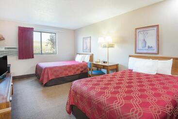 فندق على الطريق Super 8 By Wyndham Abilene Ks