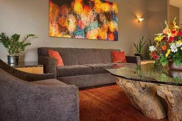 Radisson Hotel Portland Airport