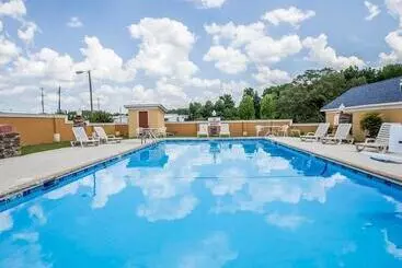 בית מלון כפרי Quality Inn Greenwood Hwy 25